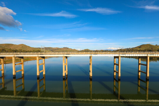 Bridge over Lake Eildon in the Central Highlands region of Victoria