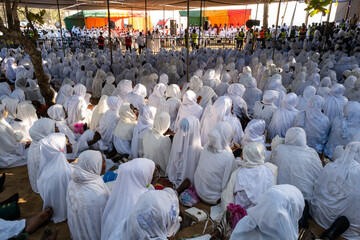 la prière islamique lors d'un pèlerinage pendant l'appel de Layennes à Dakar au Sénégal en...