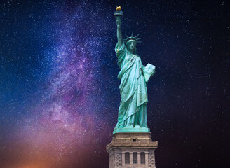 Statue of Liberty and New York City Skyline with a milky way starry night
 - obrazy, fototapety, plakaty