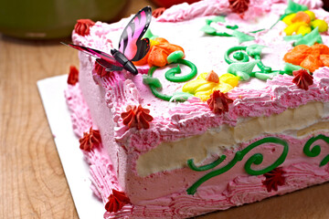Celebratory Delight: Birthday Cake in 4K Ultra HD