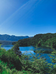 Obraz premium lake and mountains
