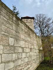 Unterwegs in M&uuml;hlhausen, die alte Stadtmauer