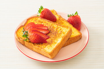 french toast with fresh strawberry