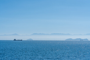 瀬戸内の船と空