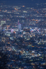 Fototapeta na wymiar 日本　北海道札幌市中央区にある藻岩山山頂展望台からの夜景