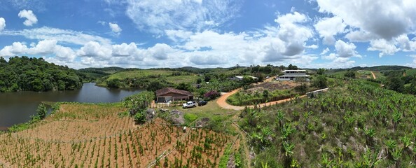 Panoramica Sitio com plantações