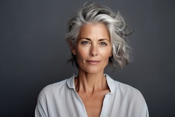 Confident Senior Woman with Stylish Grey Hair - obrazy, fototapety, plakaty