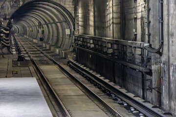 地下鉄トンネル
