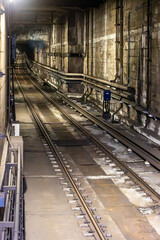 地下鉄トンネル