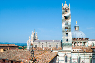 the splendid cathedral of Siena in Tuscany - obrazy, fototapety, plakaty