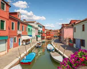 The houses in Burano - 739278076