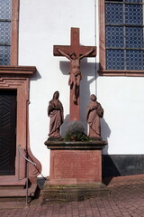 Kreuz an der Katholischen Kirche in Wald-Michelbach
