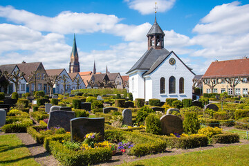 Friedhof im Stadtteil Holm, Schleswig, Schleswig-Holstein,Deutschland