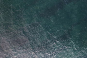 Pattern of dark green sea water