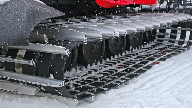 Snow Groomer Machine Continuous Track Drive with Metal Blades