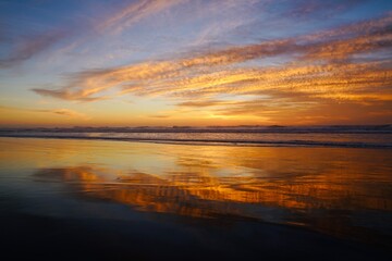 Naklejka na ściany i meble Sunset at Ocean Beach
