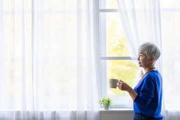 シニア女性のポートレート