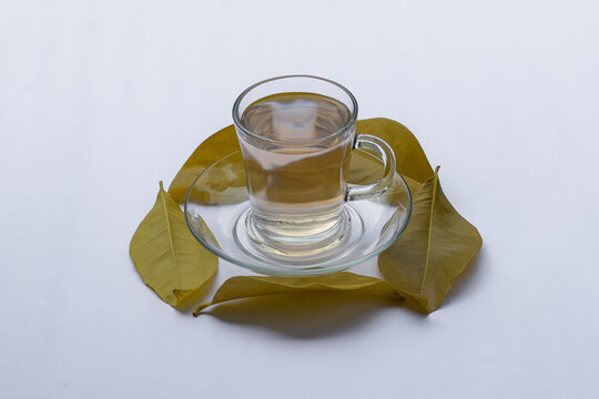 Bay leaf tea on white background, traditional medicine bay leaf