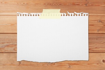 white note blank paper on the desk