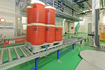 Barrels Gravity Conveyor Moving Warehouse