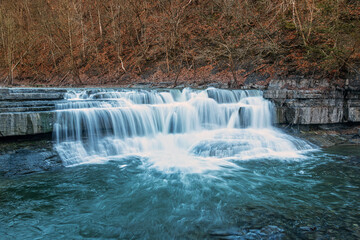 Lower Falls Motion