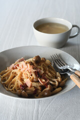 キノコとベーコンの和風スパゲティー