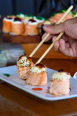 Gunkan Salm&atilde;o