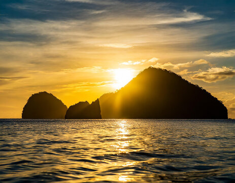 Silhouette of Cadlao island at sunset, El Nido, Palawan, Mimaropa, Luzon, Philippines