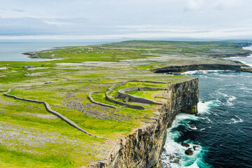 Dun Aonghasa or Dun Aengus, the largest prehistoric stone fort of the Aran Islands, popular tourist attraction, important archaeological site, Inishmore island, Ireland