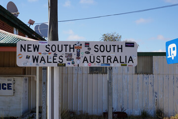 Border sign between New South Wales and South Australia