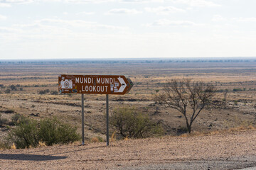 Scenery at the Mundi Mundi lookout near Silverton