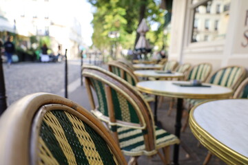 typical fancy parisian restaurant terrace 