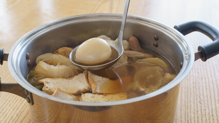 和食のおでん　イメージ｜厚揚げ・しらたき・たまご・ソーセージ・がんもどき等の具材