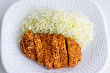 とんかつ　Pork cutlet