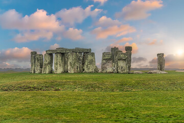 View of Stonehenge monument in United Kingdom - 740506013