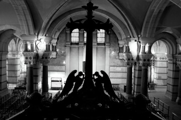 Eglise basse de la Basilique notre dame de Fourvière - obrazy, fototapety, plakaty