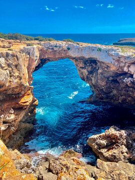 Felsformation in der Nähe der Cala Varques