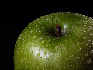 A delicious fresh and crisp green apple