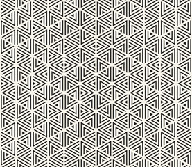 Vector seamless pattern. Repeating geometric elements. Stylish monochrome background design.