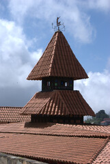 Techos,detalles tejas,casas tipicas de nuestra geografia. © FILIPPO