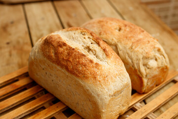 pan artesanal elaborado con harina sin gluten, pan horneado artesanal