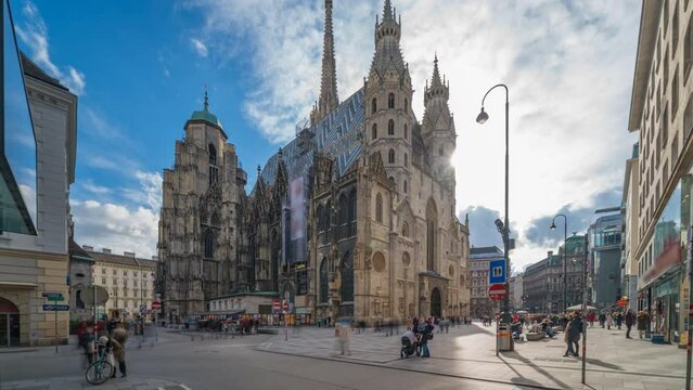 Stephen's Cathedral (Stephansdom). Stephansplatz vienna austria time lapse, austria.