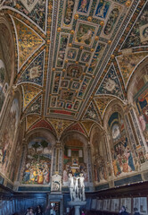 Fototapeta na wymiar Duomo di Siena, Siena Cathedral in Tuscany, Italy