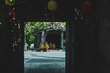 Traditional Tet of Vietnamese people has sacred and beautiful things in the hearts of Saigon...