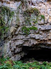 Höhle im Eisiger Loch