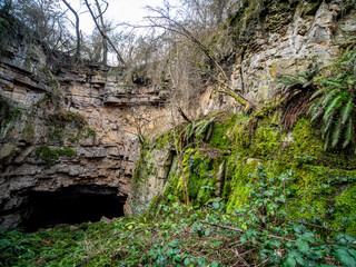 Fototapeta na wymiar Höhle im Eisiger Loch