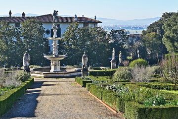 Firenze, il Giardino e la fontana della Villa Medicea di Castello - Toscana