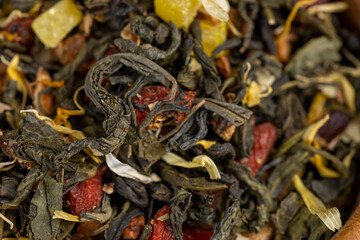 dry green tea with jasmine flowers, calendula, pineapple slices