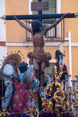 paso de misterio de la hermandad de las aguas en la semana santa de Sevilla