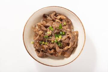 黒毛和牛　焼肉丼　（肩ロース薄切り肉）